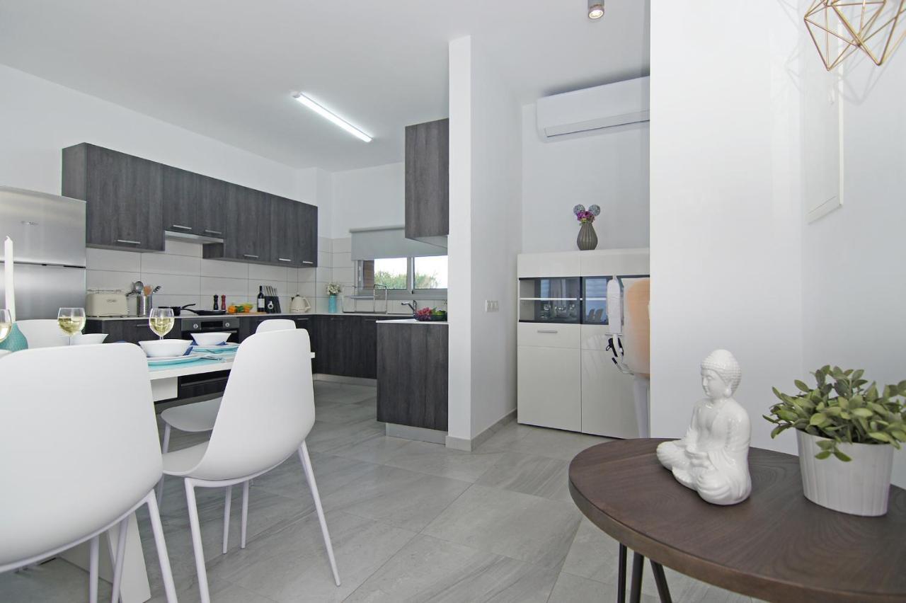 Villa Thea Athena Protaras Ngoại thất bức ảnh